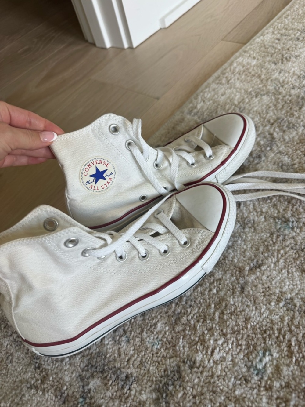 Converse Chuck Taylor All Star High Top Sneakers - White - Women’s 6
